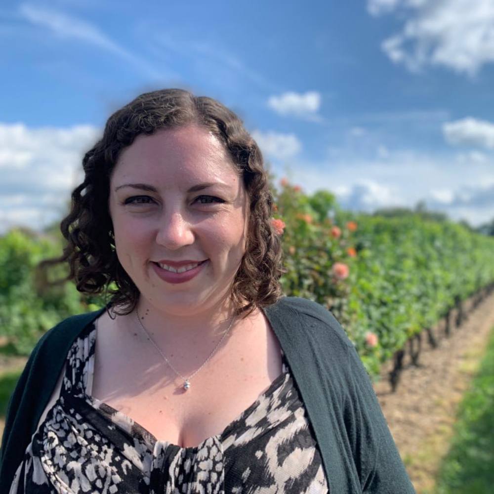 Meet your Posher, Lynette